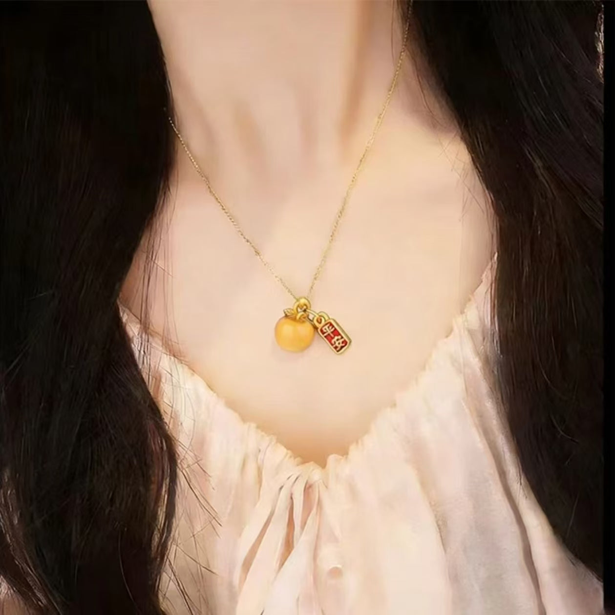 🍎 クリスマスピースアップルネックレス（クリスマス前限定販売）